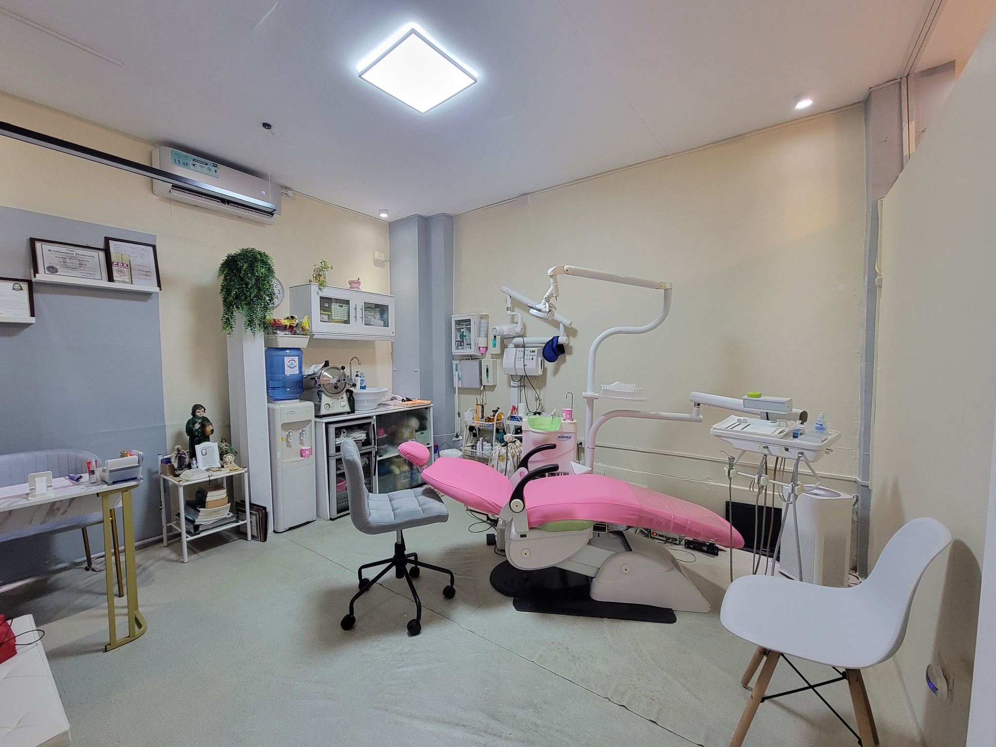 Abuton-Andrada Dental Clinic gallery