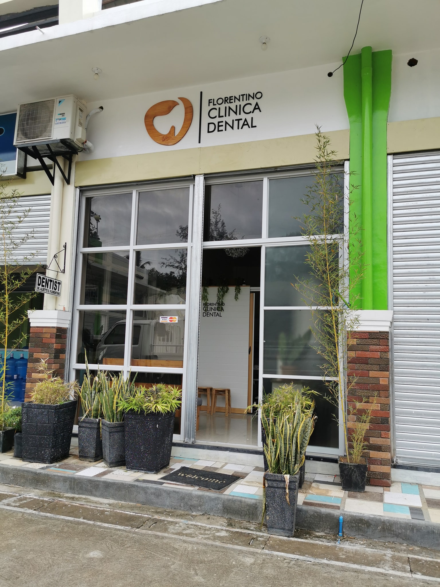 Florentino Clinica Dental gallery