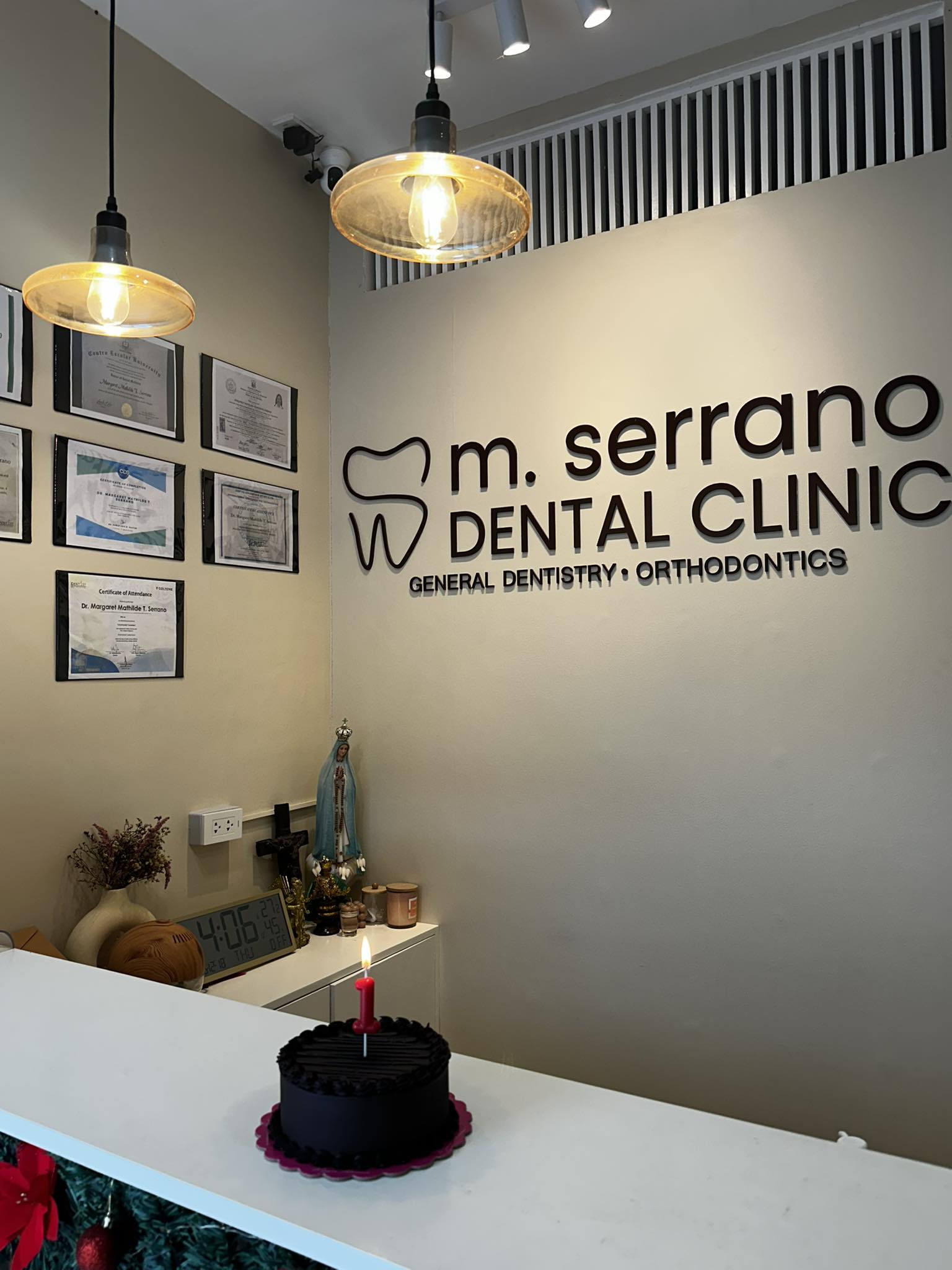 M. Serrano Dental Clinic gallery