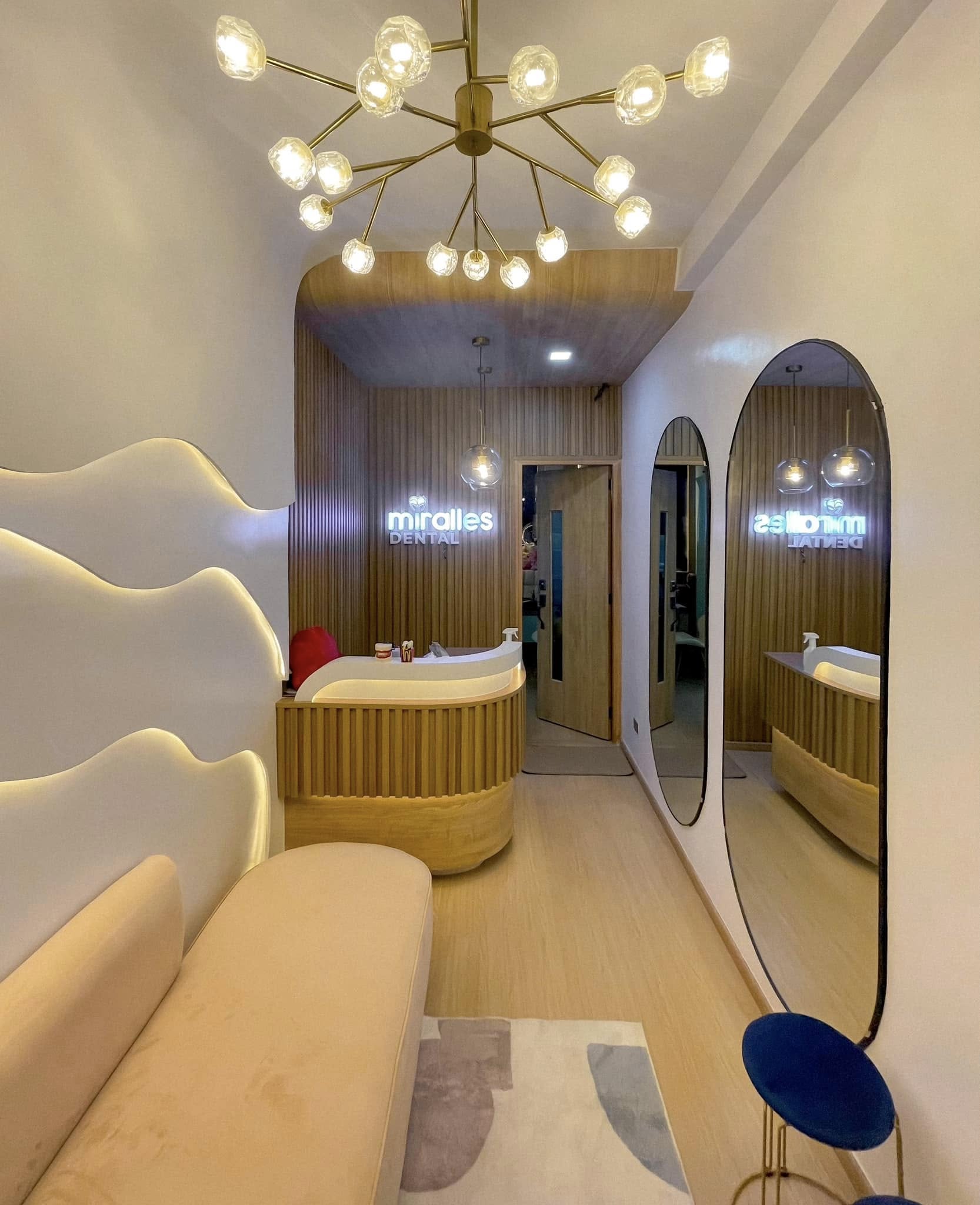 Miralles Dental gallery