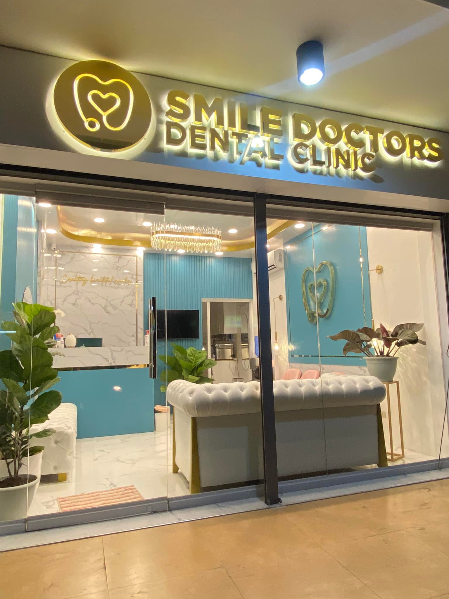 Smile Doctors Dental Clinic gallery